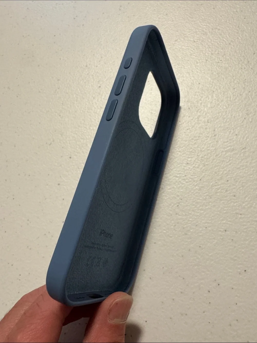 Apple iPhone 15 Pro Silicone Case with Magsafe